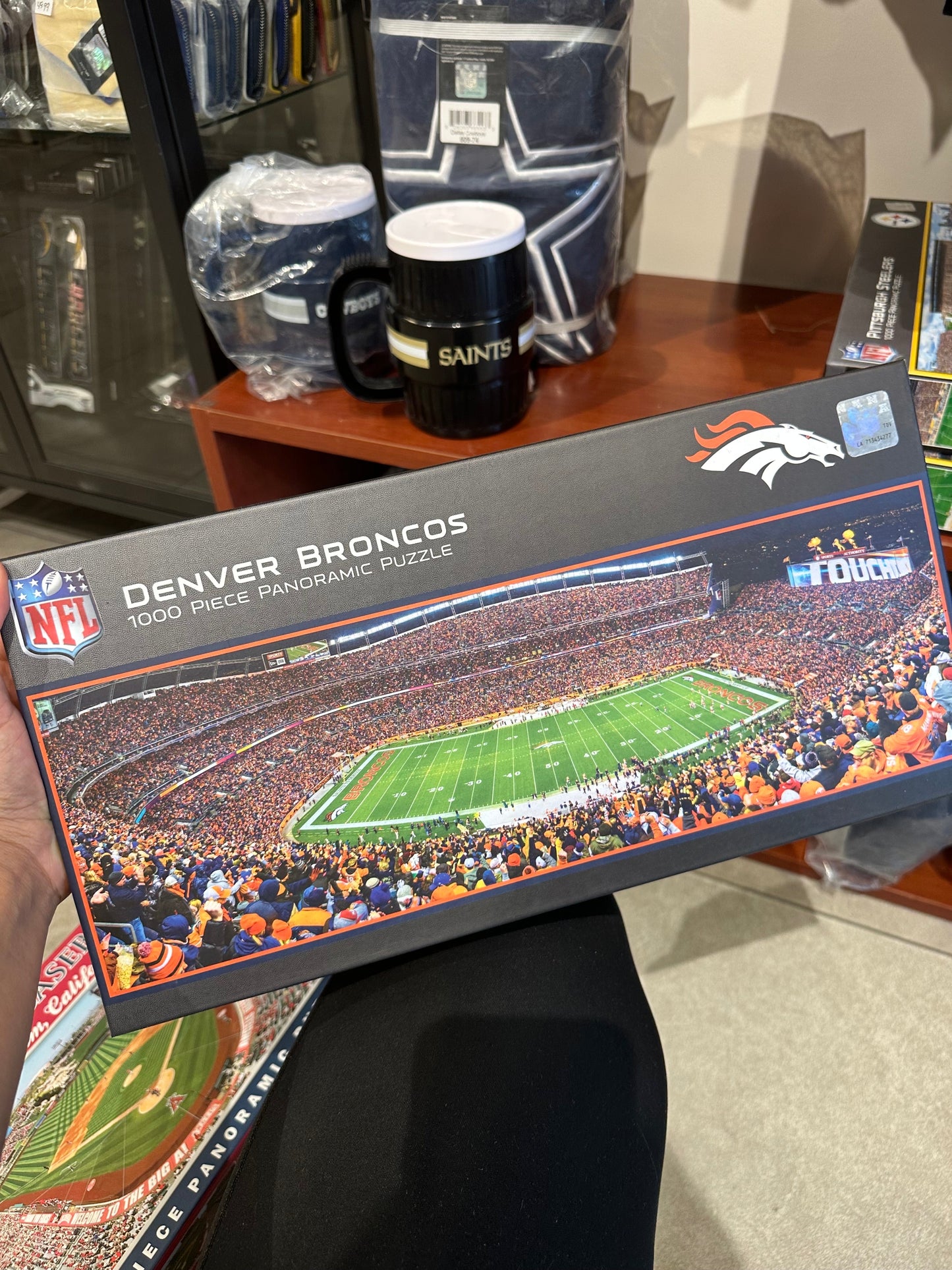 Broncos 1000 Panoramic Team Puzzle