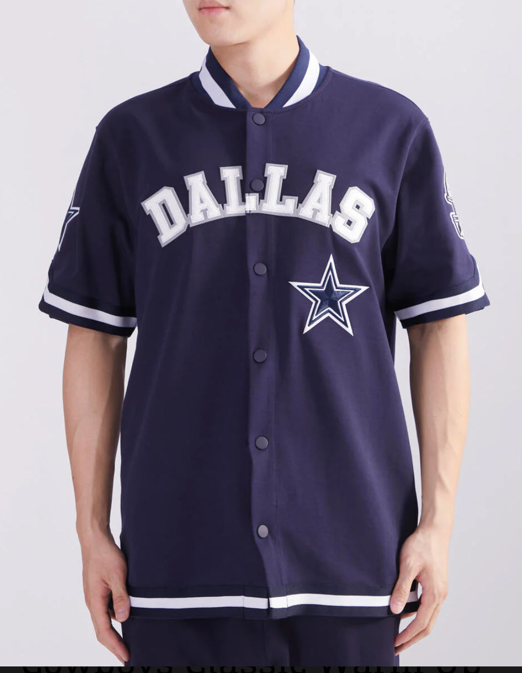 Pro Standard Dallas Cowboys Classic Warm Up Short Sleeve Jacket