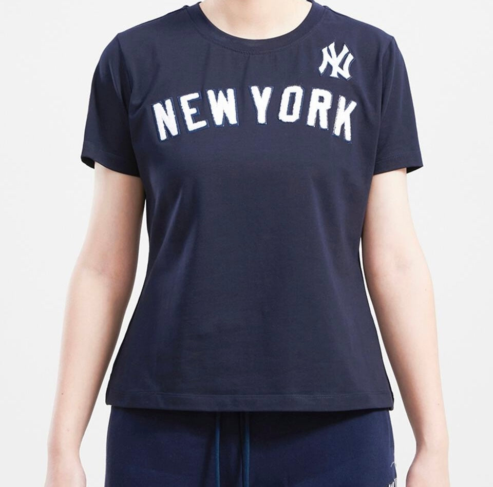 New York Yankees Women Tee