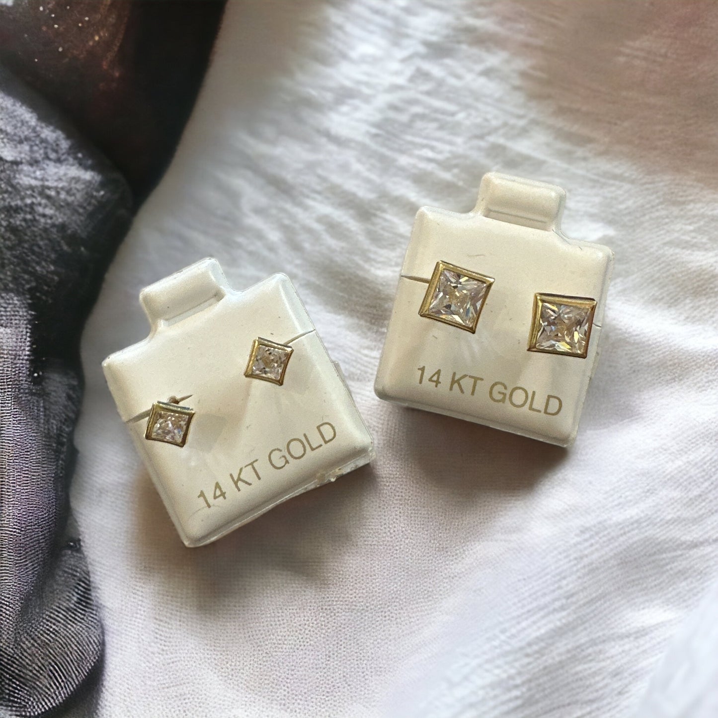 14K Gold Square Earrings